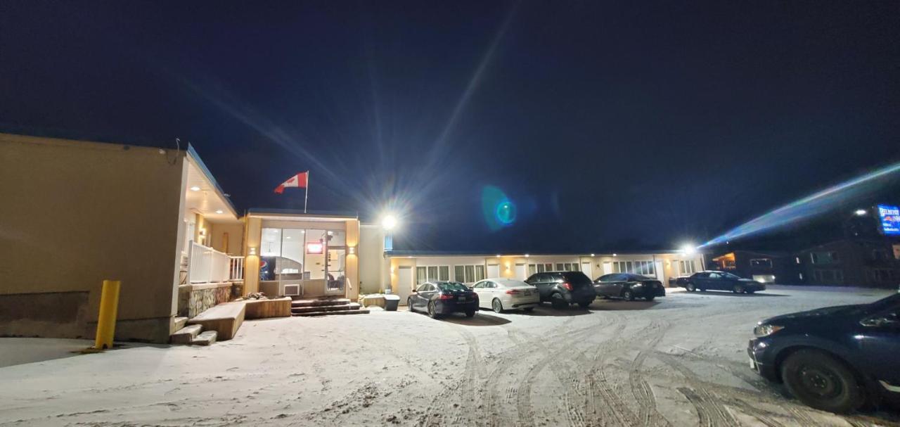 Belmont Inn Sudbury Bagian luar foto