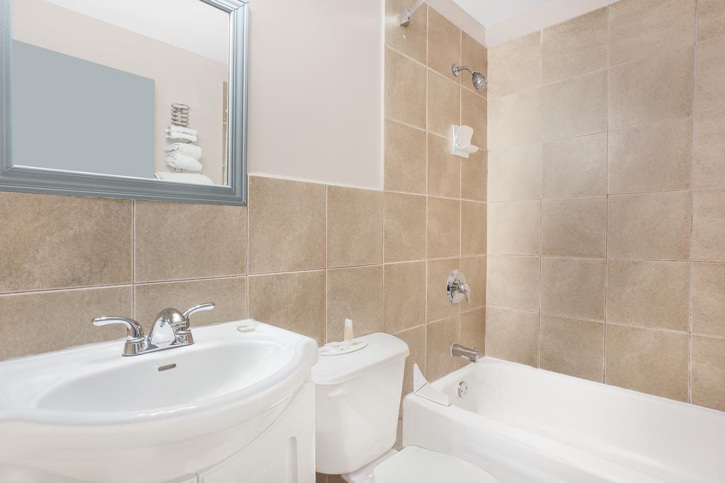 Belmont Inn Sudbury Bagian luar foto
