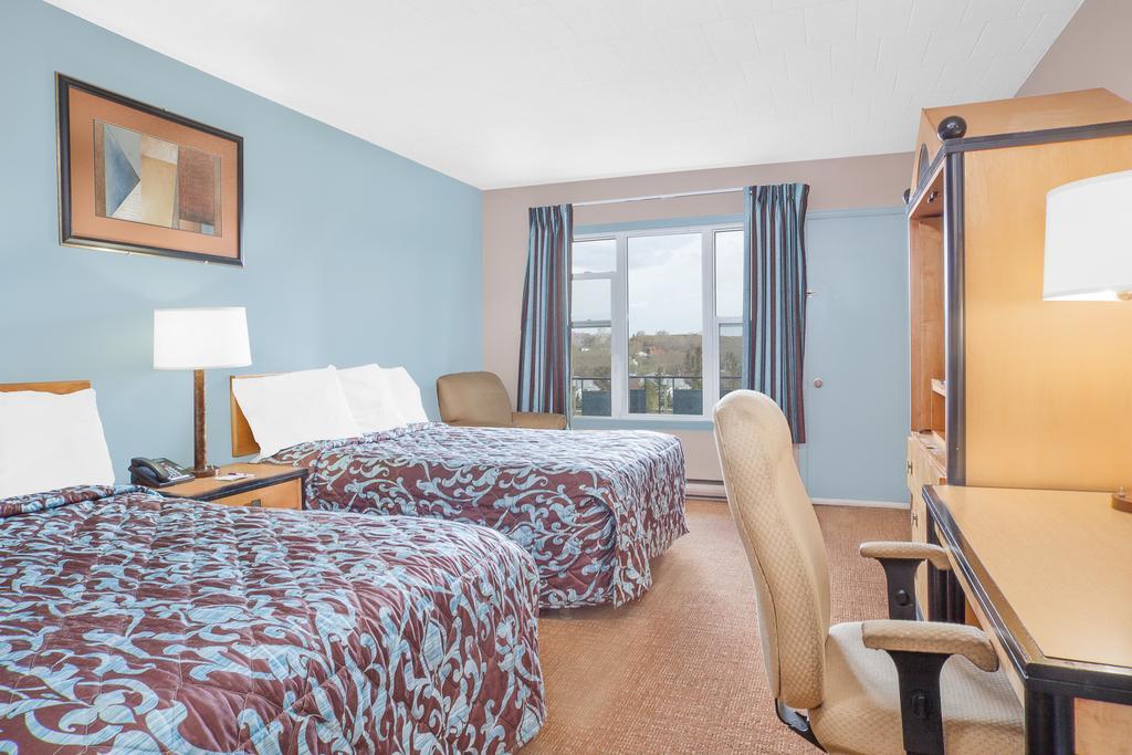 Belmont Inn Sudbury Bagian luar foto